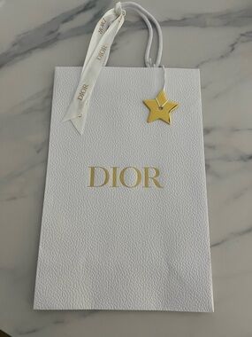 Dior White Shopping gift bag textured with Gold Star